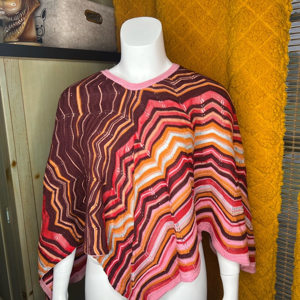 Missoni colorful zig zagged poncho. authentic. One size. New. Lightweight